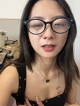 ReiningAffaire dildo show