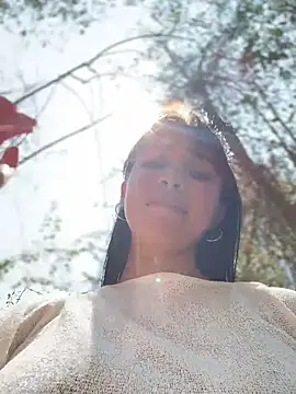 VendiMur tits and ass show