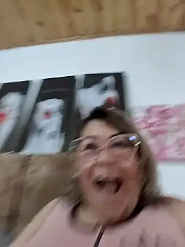 AlexxiaaMat toy fun camshow - 03.02.2026