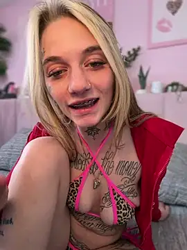 Chloetease anal