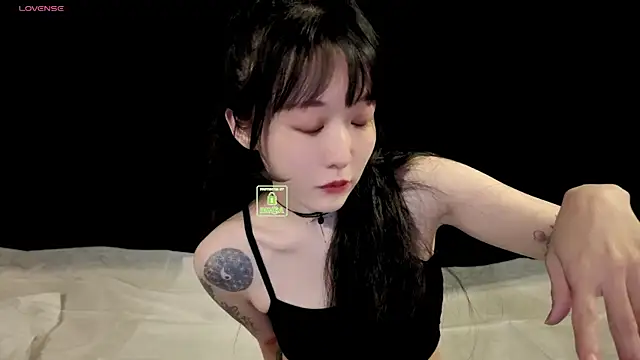 Etherealcat33 tits