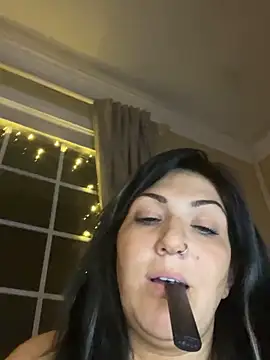 LittleMissEeve lesbian show - 2024 April 03