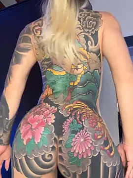 Eva_Jagger oiled