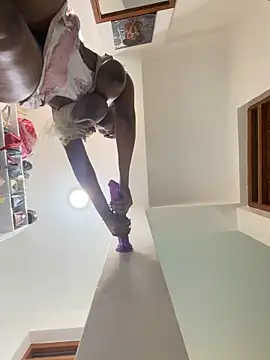 Rose_berry tits and ass - 2025 December 23