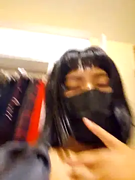 Latin_summer lesbian show